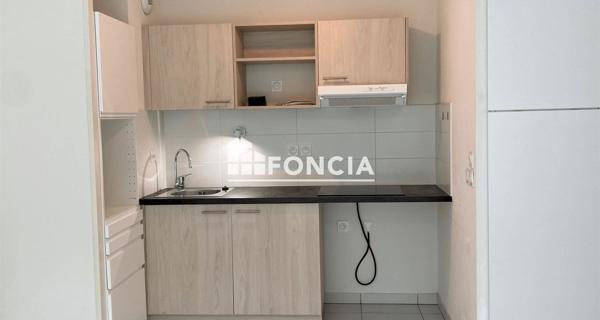 Location Appartement 3 pièces 62.29 m² - Veneux Les Sablons 77250