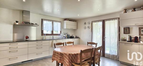 Maison à vendre 5 pièces 202 m² Ornex