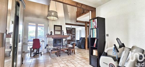 Maison à vendre 5 pièces 202 m² Ornex