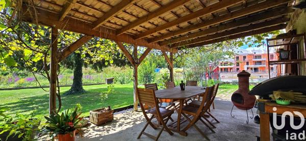 Maison à vendre 5 pièces 202 m² Ornex