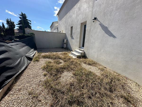MAISON CLIMATISEE RECENTE AVEC CLIMATISATION ET PARKING