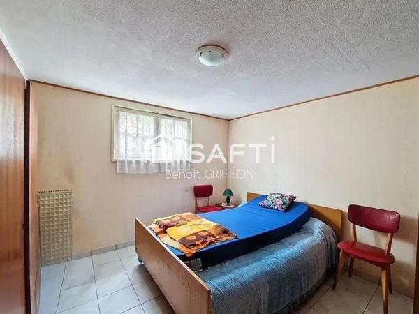 MAISON SUR SOUS-SOL AVEC ASCENSEUR ET VÉRANDA CHAUFFÉE