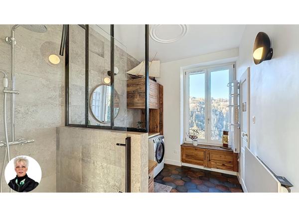 Appartement 4 pièces - 75 m² Bien prestige