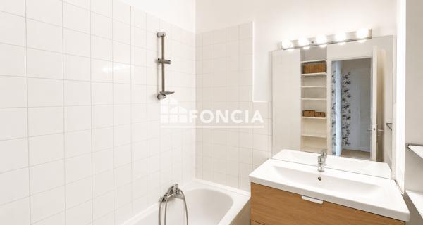 Location Appartement meublé 2 pièces 74.44 m² - Paris 75005