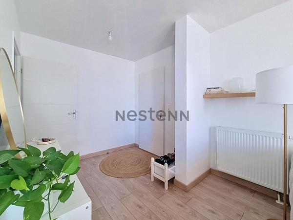 TOURS NORD -  T3 VENDU LOUE AU DERNIER ETAGE AVEC ASCENSEUR ET TERRASSE - PROCHE COMMODITES - PARKING