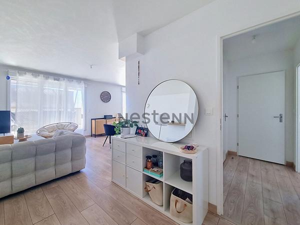 TOURS NORD -  T3 VENDU LOUE AU DERNIER ETAGE AVEC ASCENSEUR ET TERRASSE - PROCHE COMMODITES - PARKING