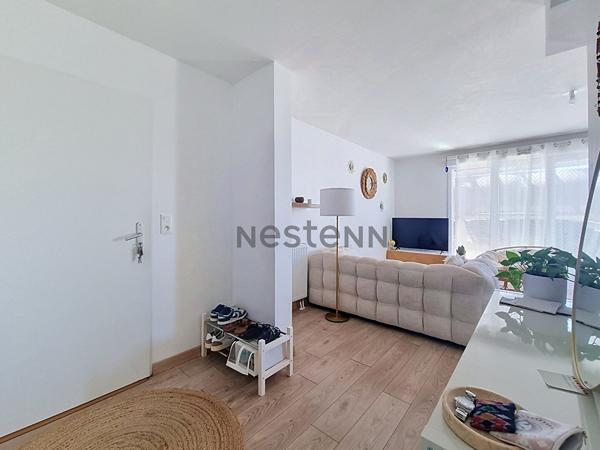 TOURS NORD -  T3 VENDU LOUE AU DERNIER ETAGE AVEC ASCENSEUR ET TERRASSE - PROCHE COMMODITES - PARKING