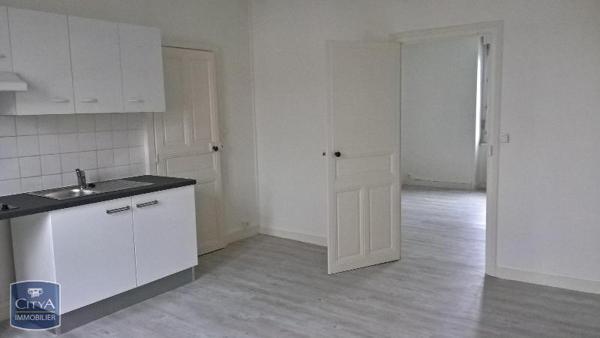 Appartement à louer 2 pièces 38.58m² Angers (49100)