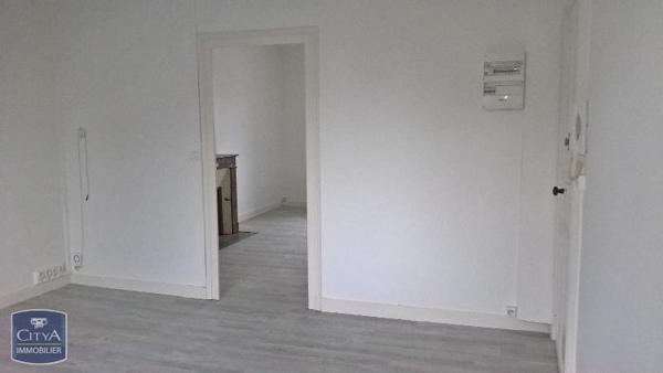 Appartement à louer 2 pièces 38.58m² Angers (49100)