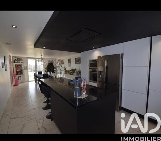 Maison à vendre 5 pièces 165 m² Cintegabelle