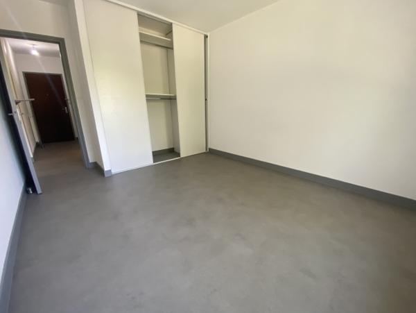 Location Appartement 2 pièces Cholet (49300) - Centre ville
