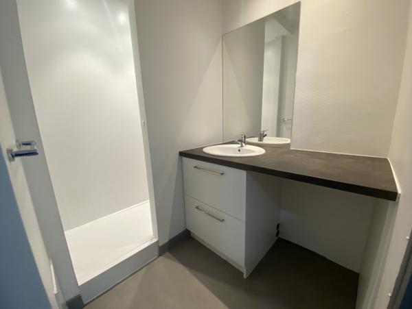 Location Appartement 2 pièces Cholet (49300) - Centre ville