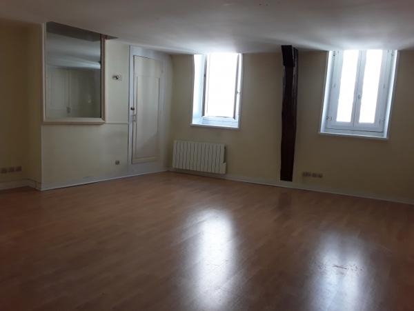 Location Appartement 1 pièce Blois (41000) - Blois centre ville
