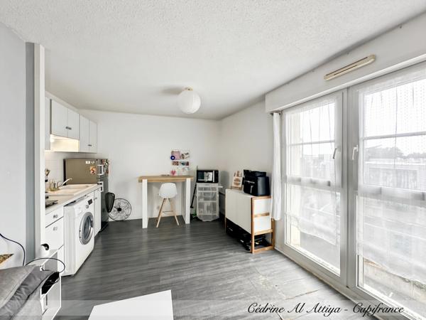 LA ROCHELLE, quartier des Minimes, Appartement à vendre 2 pièces 42m2 dernier étage, ascenseur