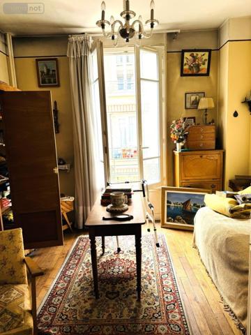 Appartement à vendre à Courbevoie dans les Hauts-de-Seine (92400), ref : 92010-1255