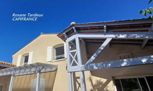 Maison à vendre 5 pièces, terrain d'env 1900 m2, 2 garages ROULLET SAINT ESTEPHE (16)