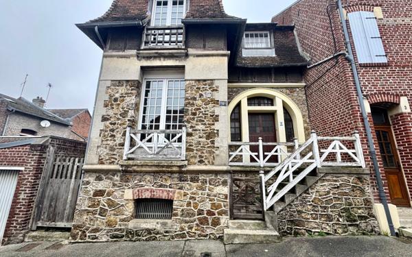 Maison à vendre    4 pièces • 86 m2 Saint-Quentin