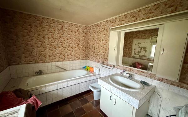 Maison à vendre    4 pièces • 86 m2 Saint-Quentin