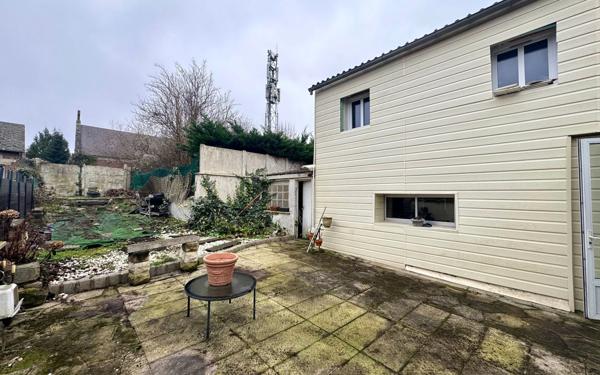 Maison à vendre    4 pièces • 86 m2 Saint-Quentin