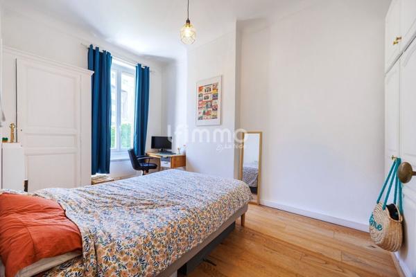 Vauban 13006/ Appartement traversant rénové
