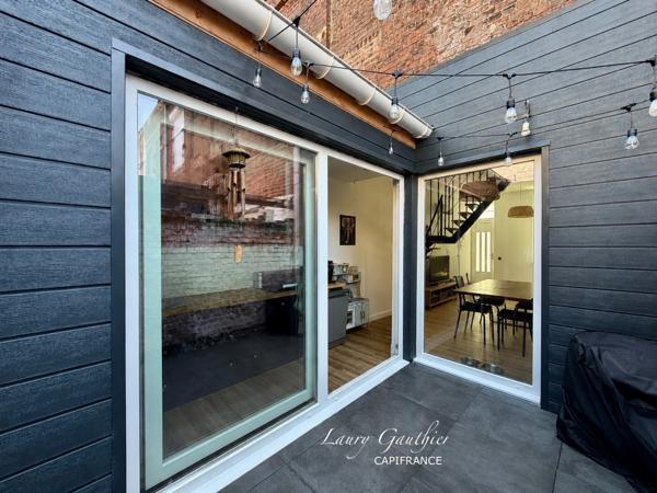 Maison de ville rénovée avec terrasse – 3 chambres – Armentières