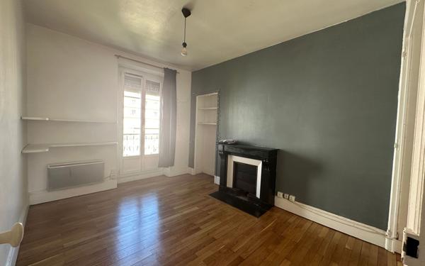 Appartement à vendre    2 pièces • 49 m2 Grenoble
