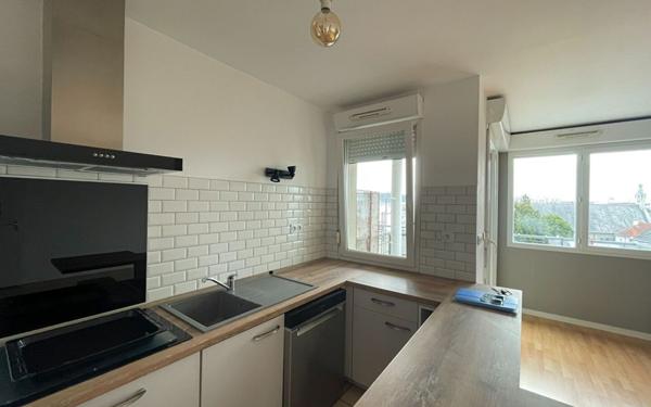 Appartement à louer    3 pièces •  Tours