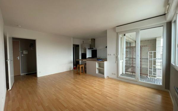 Appartement à louer    3 pièces •  Tours