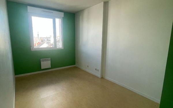 Appartement à louer    3 pièces •  Tours