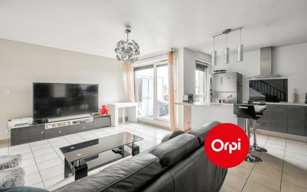 Appartement à vendre    5 pièces • 102,07 m2 Saint-Priest