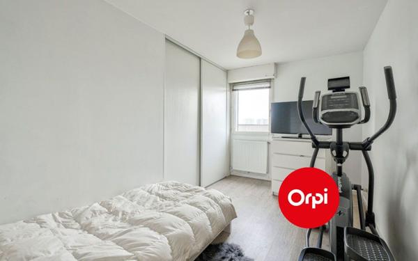 Appartement à vendre    5 pièces • 102,07 m2 Saint-Priest