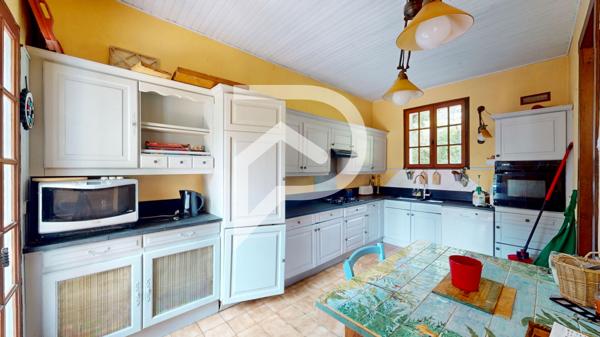 Maison 8 pièces 210 m2