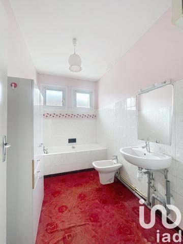 Maison 8 pièces de 196 m² à Tarbes (65000)