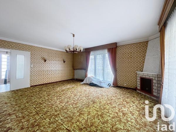 Maison 8 pièces de 196 m² à Tarbes (65000)