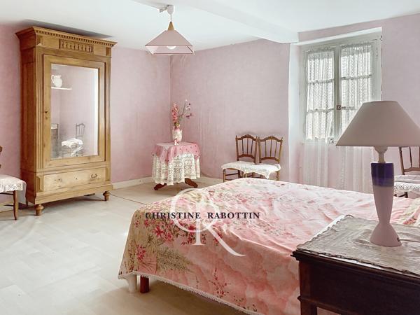 Saint-Martin-de-Seignanx (40390) Maison + dépendances à rénover - Potentiel de 400 m2 à exploiter