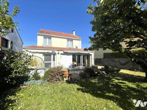 A VENDRE - VERTOU - La Rousseliere - Maison d'env 108.50m² sur 811m² de terrain.
