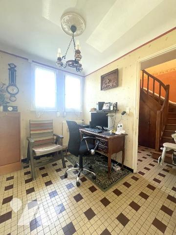 A VENDRE - VERTOU - La Rousseliere - Maison d'env 108.50m² sur 811m² de terrain.