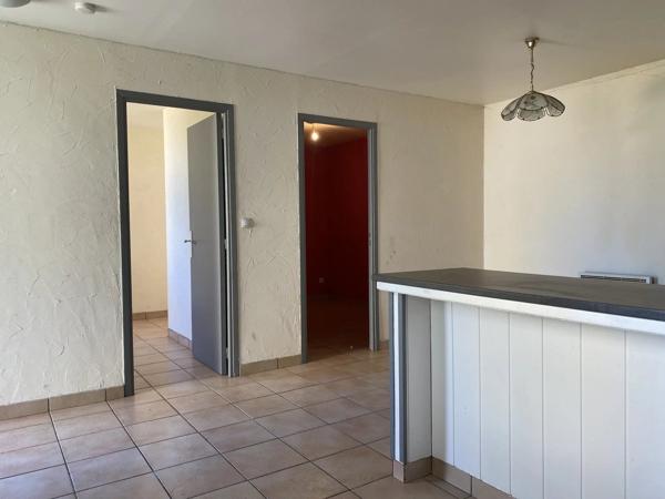 Location                                                      Appartement
                        
                                         49 m2                     à Fourchambault