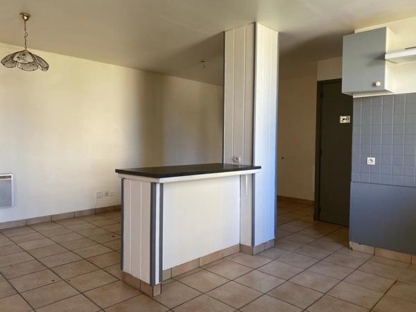 Location                                                      Appartement
                        
                                         49 m2                     à Fourchambault
