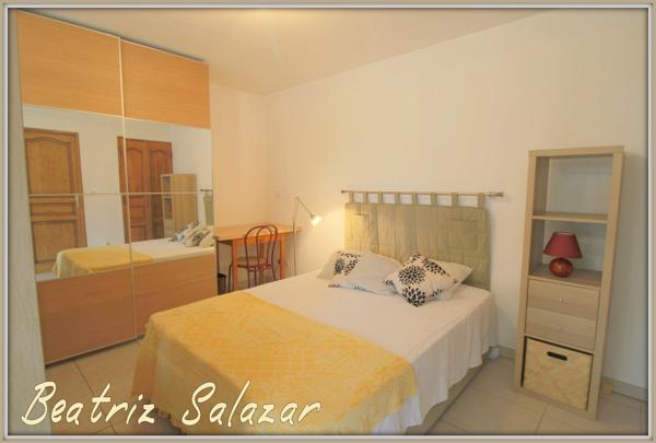 Maison T5+T1, 150m2, garage 34m2, cave 16m2, terrain 925m2.