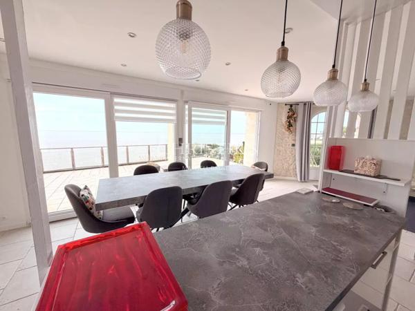 Appartement d’exception à Meschers avec vue sur l’estuaire et espace troglodyte