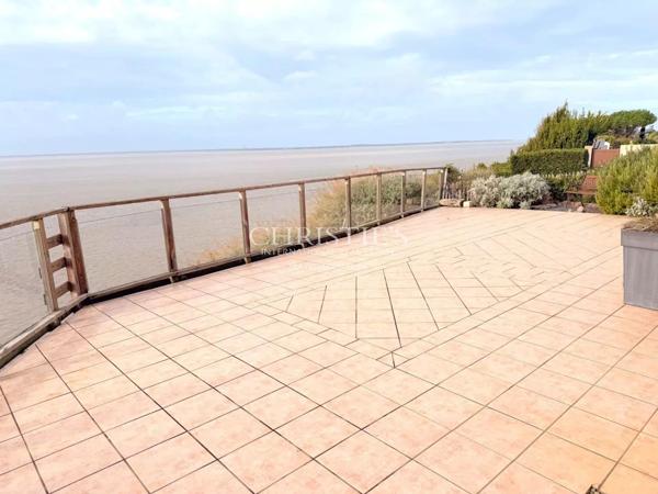 Appartement d’exception à Meschers avec vue sur l’estuaire et espace troglodyte