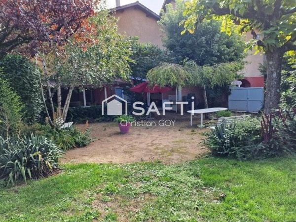 ENSEMBLE IMMOBILIER  350 M² - 1512 M² TERRAIN