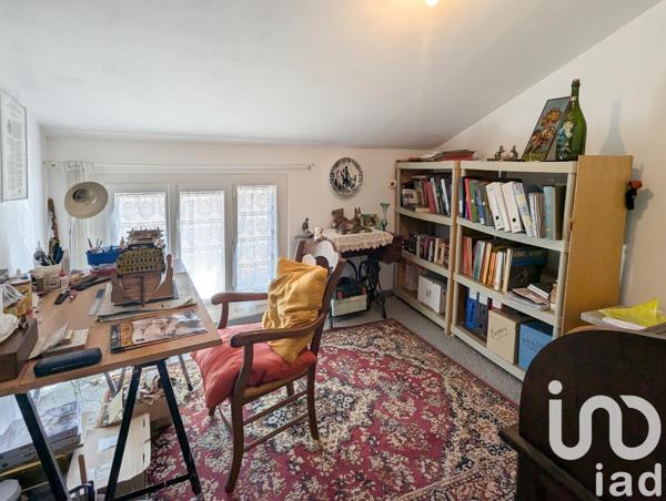 Maison de ville 7 pièces de 148 m² à Mondragon (84430)