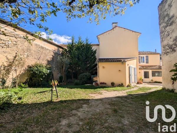 Maison de ville 7 pièces de 148 m² à Mondragon (84430)