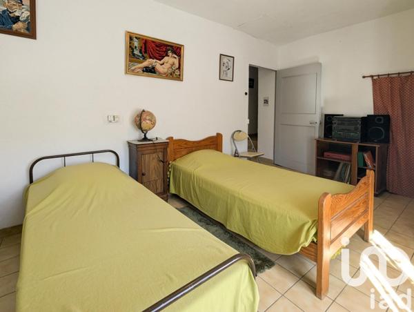 Maison de ville 7 pièces de 148 m² à Mondragon (84430)