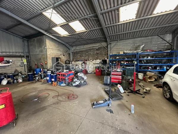 Immeuble mixte de 300 m²