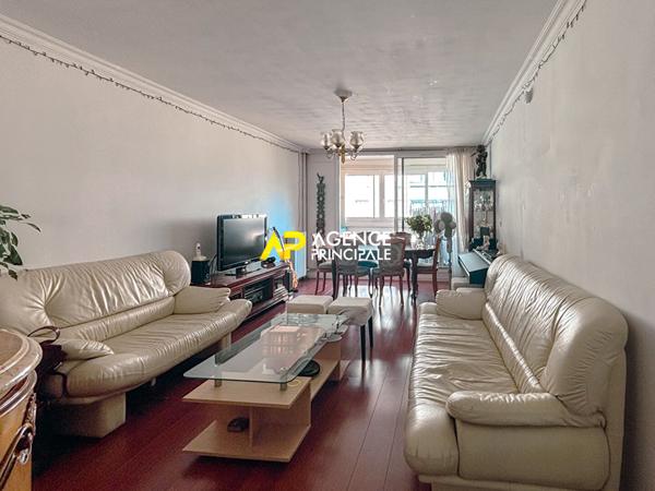 Sartrouville - Appartement 5 pièces 82 m² avec cave et parking €249 000 ** - Référence 9484