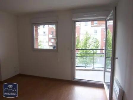 Appartement à louer 2 pièces 42.25m² Arras (62000)