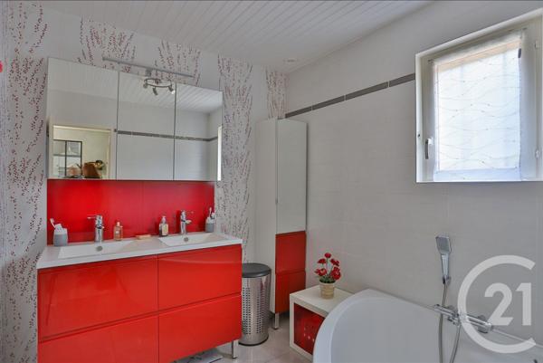 Maison à vendre  4 pièces - 104,32 m2 ST JULIEN EN GENEVOIS - 74